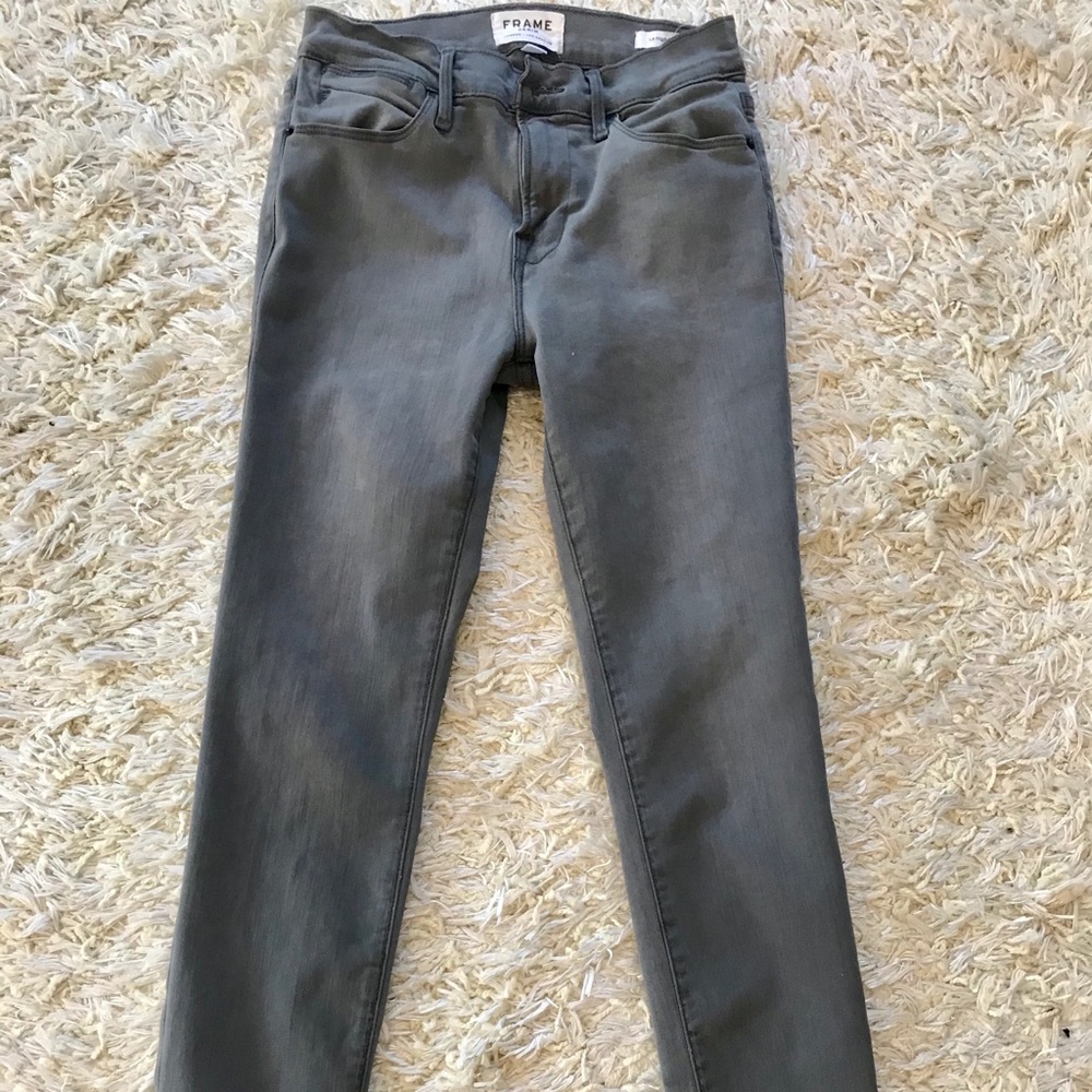 Frame Le High Skinny Jeans